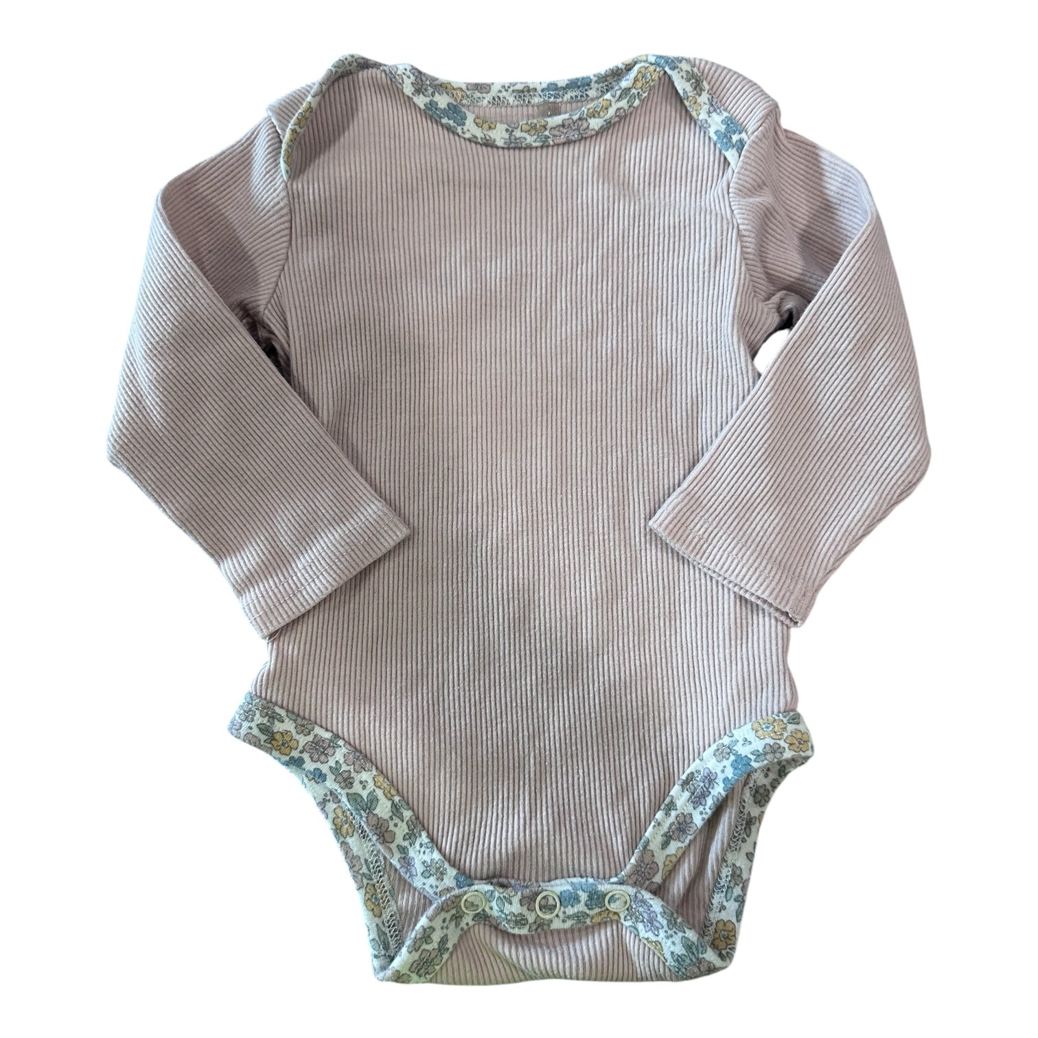 Girl Long-Sleeve Onesie (3-6m)